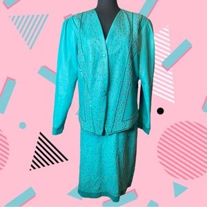 Vintage Vanna White Soft Turquoise Leather Two Piece L